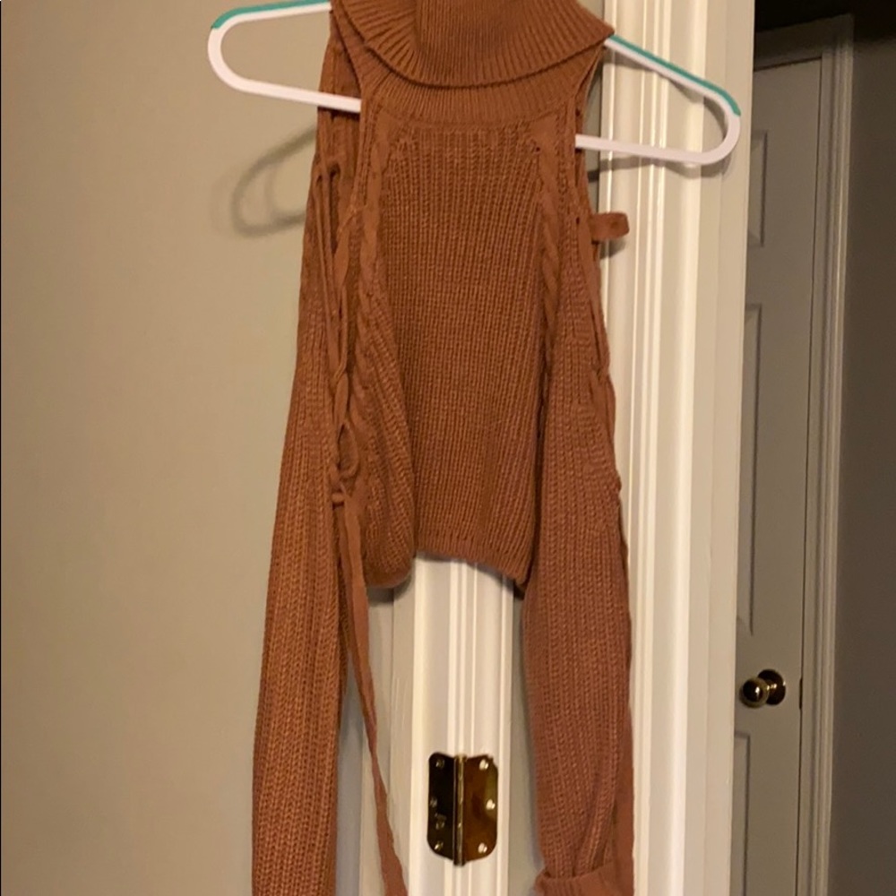 Cropped sweater
